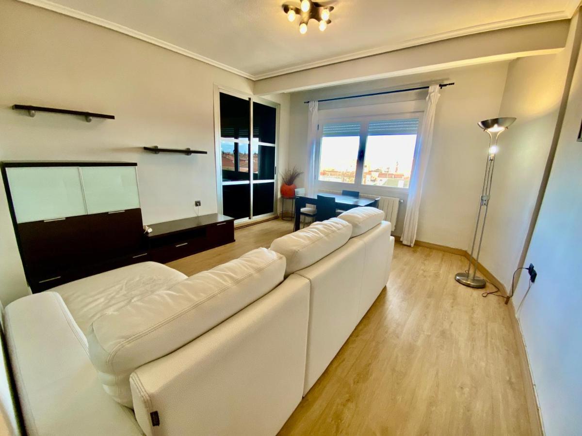 شقة مدينا ديل كامبو  في El Apartamento De Eva المظهر الخارجي الصورة